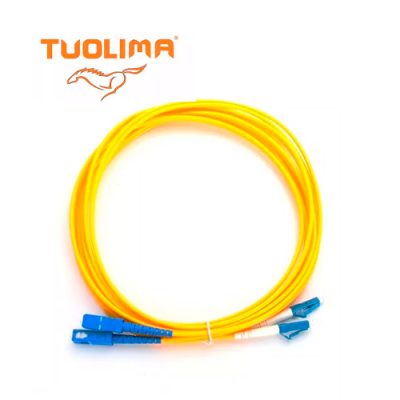 PATCH CORD DE FIBRA SM LC-UPC A SC-UPC 9/125um LSZH DX 3MTS.